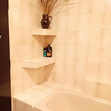 Alena - Apartman *